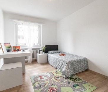 Helle 4.0 Zimmerwohnung in Melchnau - Photo 2