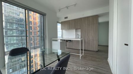 88 North Condos and Lofts 77 , #2610 - Photo 2