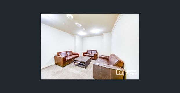 Student Accommodation near Melbourne University - Photo 1