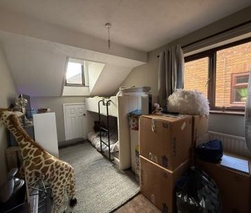 Blackmore, Letchworth Garden City, SG6 - Photo 1