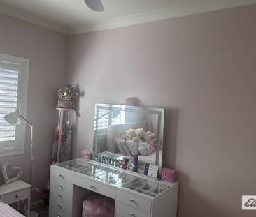 Designed with quality fitting for your comfort! - Photo 6