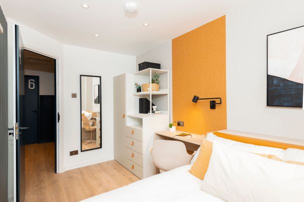 44a Peveril Street, Room 3, 4, 5 & 6, NG7 4AH, NOTTINGHAM - Photo 1