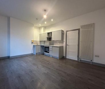 3 bedroom maisonette to rent - Photo 4