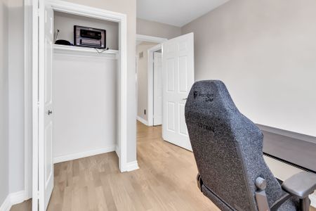 For Lease - 119 Mccabe Crescent Unit# Main & 2nd, Vaughan, Ontario - Photo 4