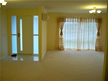 33 Kingfisher Street Kingston TAS 7050 Australia - Photo 4