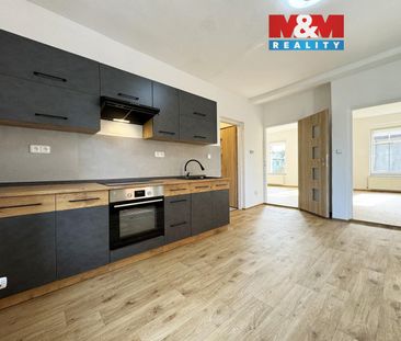 Pronájem bytu 2+1 50 m², Nerudova 130, Karlovy Vary - Photo 2