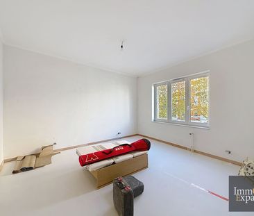 Appartement à louer 2 chambres 115 m², 1380 € - Photo 2