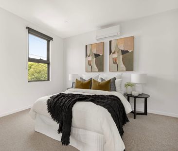 Spacious Two Bedroom Townhome - Photo 6