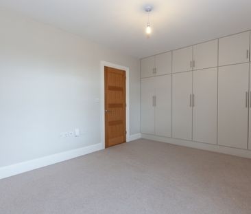 Trenchard Lane, Caversfield - Photo 4