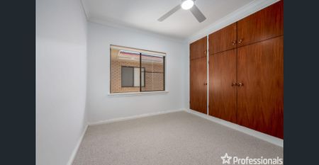 Close to the Beach - Photo 2