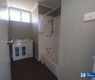 4 BEDROOMS IN CUL DE SAC - Photo 6