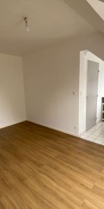 ROMILLE, rue de Galerne, type 1 bis, 27,10 m², 2ème étage d'une résidence de 2001, comprenant: ... - Photo 4