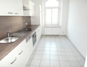 Jößnitzer Str. 141, Wohnung 2 ~~~ Einbauküche, Tageslichtbad mit Wanne und Dusche, Keller - Photo 1
