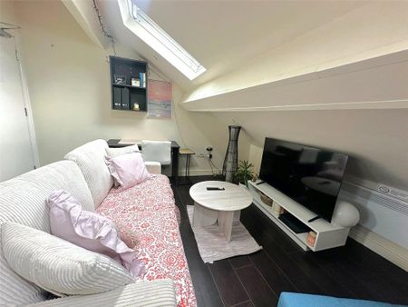 1 bedroom apartment to rent - Photo 3