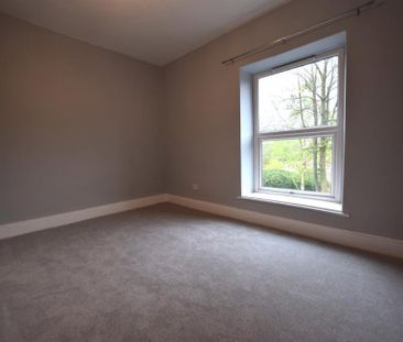 2 Bedroom Terraced To Let - Photo 3