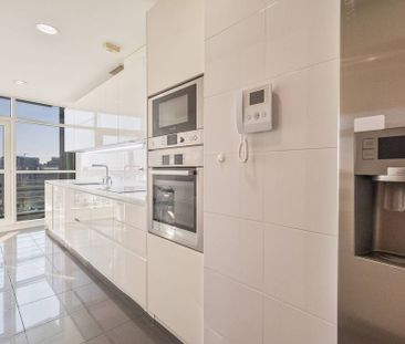 Luxury Duplex for rent in Lisbon - Photo 4