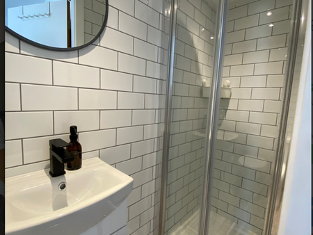 Luxury 5-Bed, 5-Bathroom Student Home – Kensington, Liverpool Room 3 - Photo 3