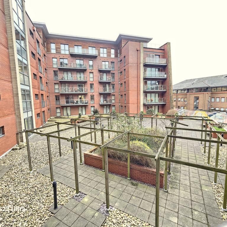 1 bedroom apartment to rent - Photo 1