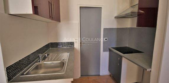 Location Appartement 1 pièce 25m² LA CIOTAT 13600 - Photo 2