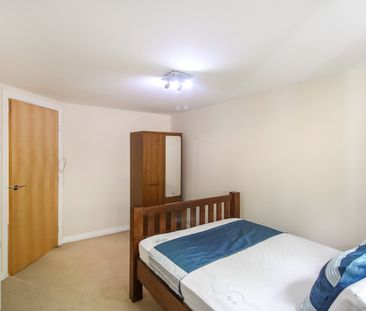 21c Cairnfield Place, Aberdeen, AB21 9LT - Photo 1