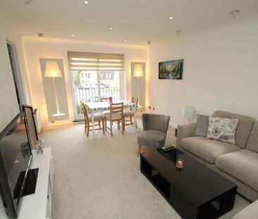2 bedroom flat to rent - Photo 3