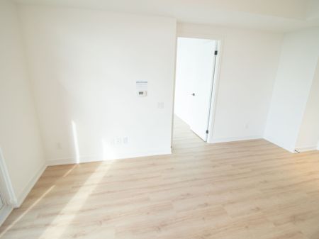 For Lease - 319 Jarvis Street Unit# 4005, Toronto, Ontario - Photo 3