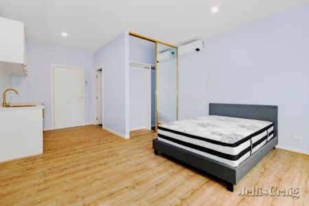 1 Bed, 1 Bath - Photo 3