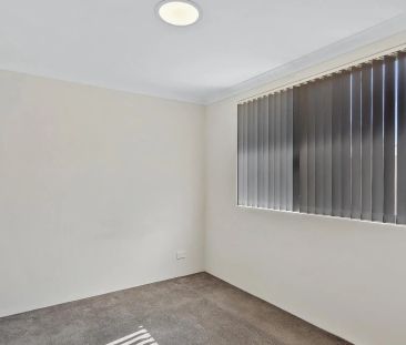 2/90 Cooper Street, - Photo 4