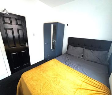 Grosvenor Road, Liverpool - Photo 5