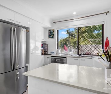 BEAUTIFULLY DESIGNED 3-BEDROOM UNIT - Photo 6