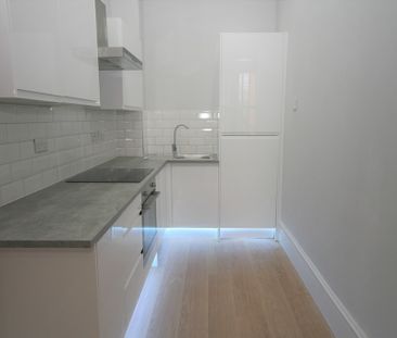 Holmlea Road, Bright 1 Bedroom Unfurnished Apartment, Cathcart – Av... - Photo 1