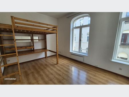 Appartement à Louer à LILLE 460 € - Photo 4