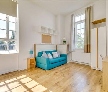 Studio to rent - Photo 6