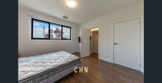 Furnitured Rooming House with Private Ensuites – All Bills Included! - Photo 1