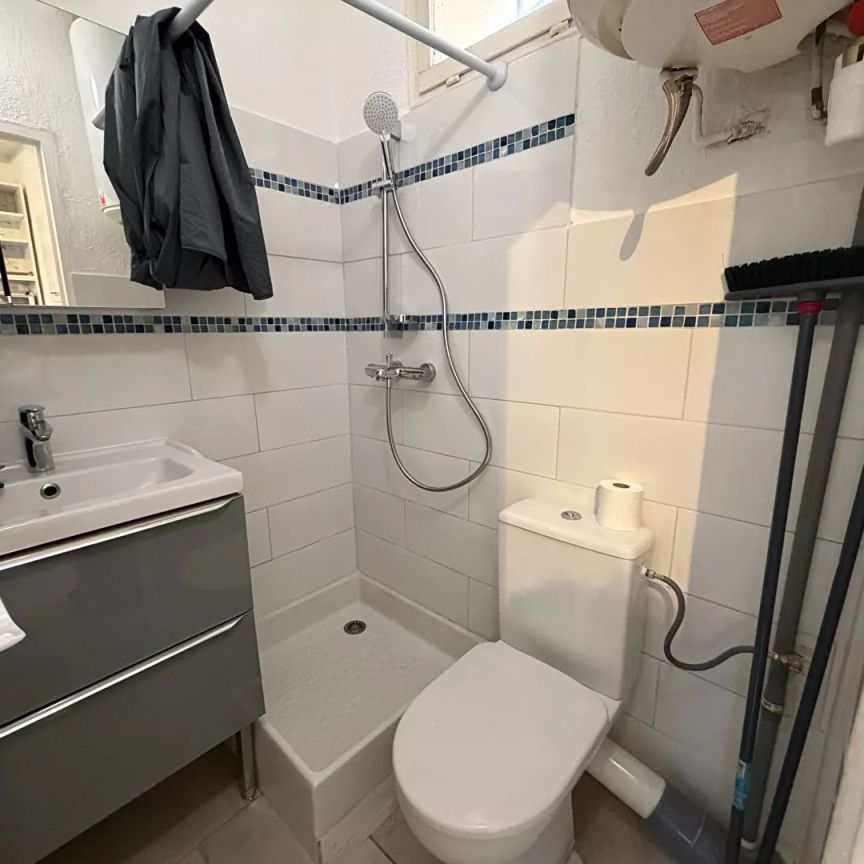 A LOUER - AIX EN PROVENCE - PROCHE CENTRE VILLE - STUDIO MEUBLE - Photo 1