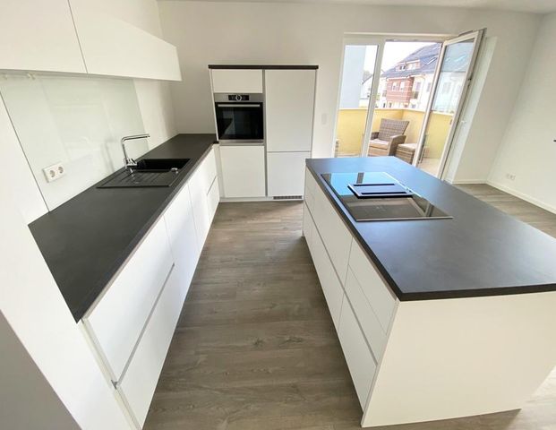 ** Waldrandlage ** Moderne 2-Zimmer-Wohnung mit Balkon in ruhiger Lage - Foto 1