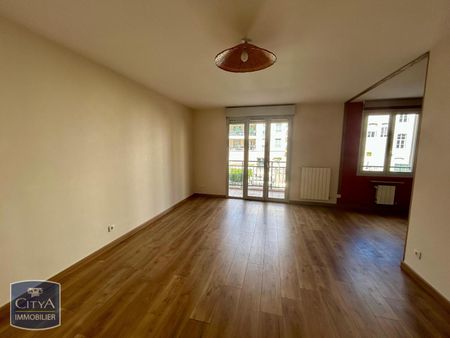 Location Appartement 3 pièces 64m² ST ETIENNE 42000 - Photo 4