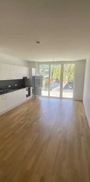Großzügige 2- Zimmerwohnung mit riesigem Westbalkon! - Photo 1