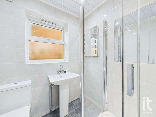 Lancaster Road, Didsbury, Manchester, M20 - Photo 1