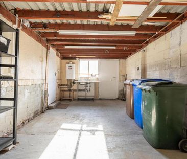 2 bedroom semi-detached house to rent - Photo 6