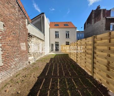 Location Maison 4 pièces 74m² LILLE 59000 - Photo 4