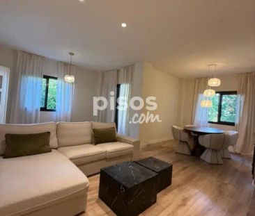 Casa pareada en alquiler en Croft - Photo 1