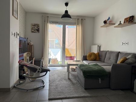 Location Appartement 2 pièces 40m² MEYZIEU 69330 - Photo 5