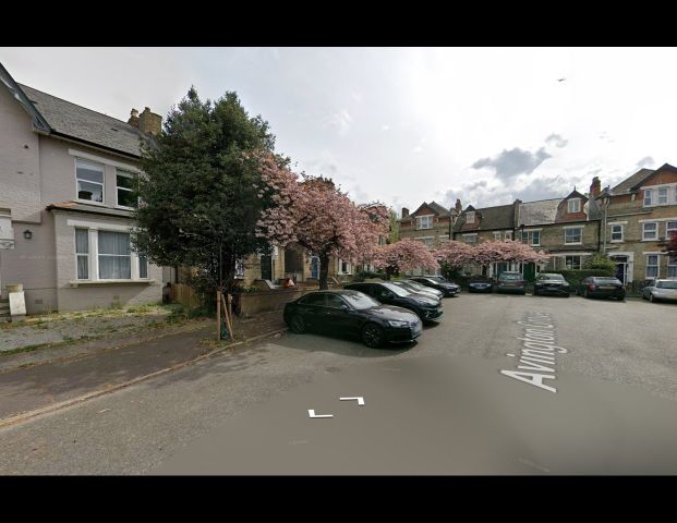 Studio Flat, Avington Grove, SE20 - Photo 1