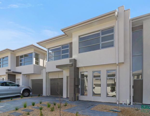 12 Parklink Terrace - Photo 1