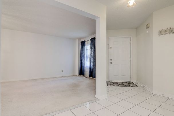 For Lease - 3586 Italia Crescent, Mississauga, Ontario - Photo 1