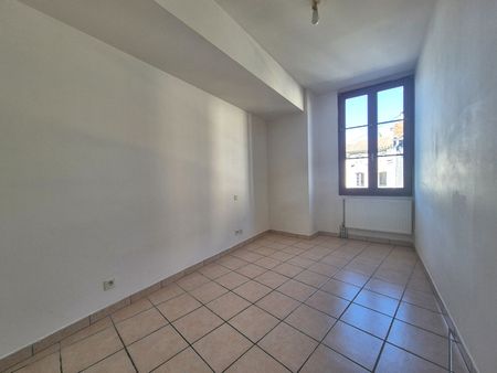 Location appartement 3 pièces, 59.50m², Espéraza - Photo 3