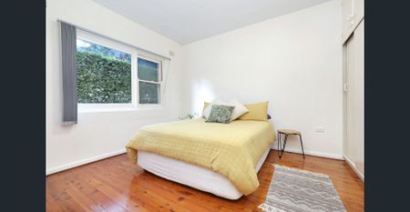 Spacious One Bedroom Unit close to Beach - Photo 5