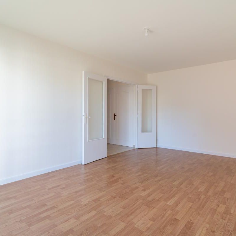 Location Appartement 1 pièce 35m² ANNECY 74000 - Photo 1