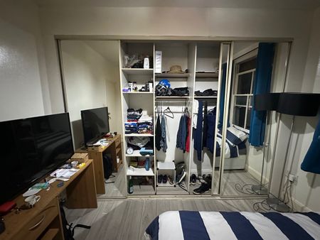 Room in a Shared House, London, SE17 - Photo 2